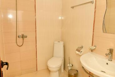 Отель Blyan Family