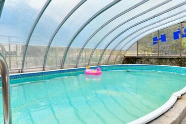 Отель Blyan Family