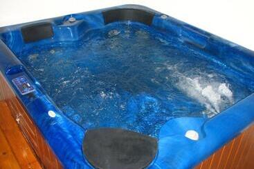 Szálloda Pirina Club