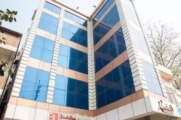 ホテル Buddha Imperial Muzaffarpur