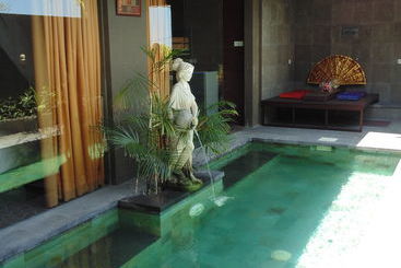 Bali Golden Elephant  Hostel