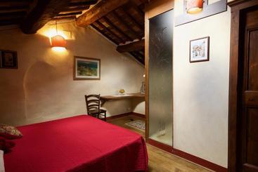 ツーリストアパートメント Domus Ghibellinae  Fonte Di San Benedetto