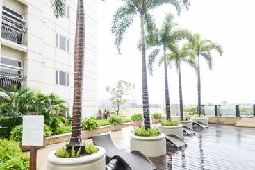 Aparthotel Extremeli Suites Manila Powered By Cocotel