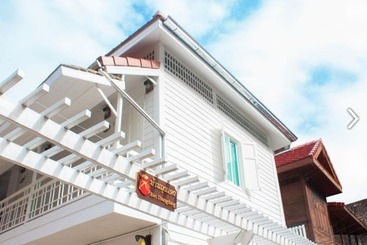 هتل Ban Thungdang Boutique