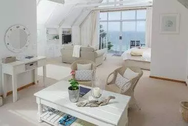 Pension Whales Way Ocean Retreat