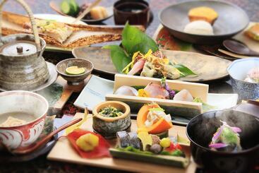 Рёкан Konabesso