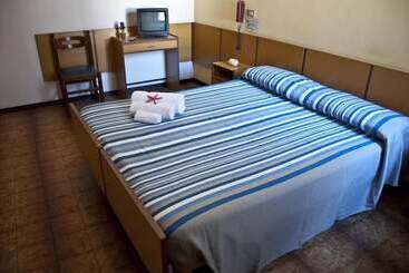 צימר Villa Dei Fiori