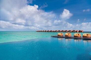 Szálloda Grand Park Kodhipparu Maldives   Child Stay & Eat Free Until 30 Nov 2024