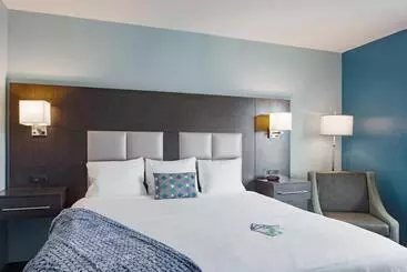 Hotelli Iris Garden Inn
