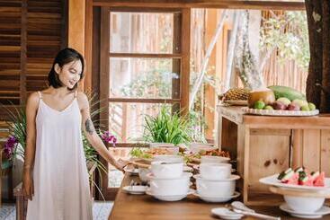 هتل Rocks Beach Boutique