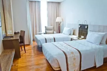 Nagoya Hill Hotel Batam