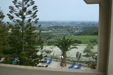 Rantzo Holiday Apartments