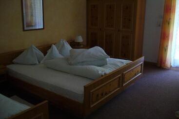 هتل Gasthof Wastl