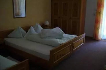 Otel Gasthof Wastl