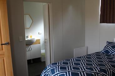 Motel Under The Mount