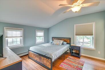 Сельский дом Charming Ballston Spa Home W/ Sauna & Private Pool