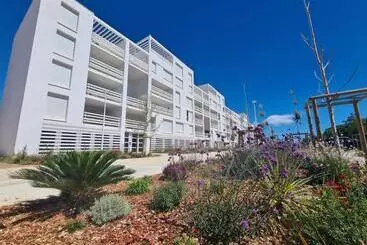 アパートホテル My Hôtel Résidences   Port Leucate