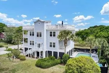 コテージ 3800 Cameron Boulevard Avantstay Pool, Ocean Views, Deck