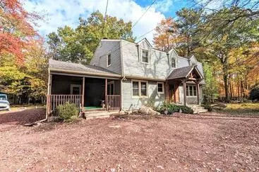 کلبه Double Diamond Lodge By Avantstay Group Escape W/ Firepit, Patio, Activities