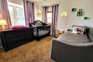 Vidéki Ház The Wooden Nest By Avantstay Deck, Big Yard W/ Hammocks & Fire Pit