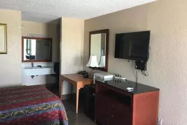 Chaparral Motel