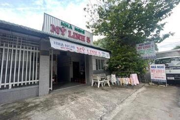 تختخواب و صبحانه Nhà Nghỉ Mỹ Linh 5