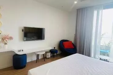 استراحتگاه Ibiza Hải Tiến