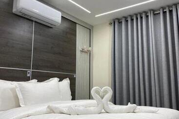 Golden Light Aqaba Hotel فندق جولدن لايت العقبة