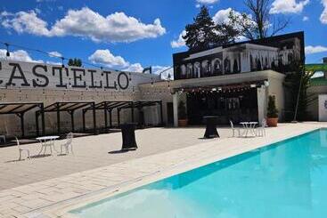 호텔 Castello