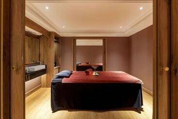 هتل La Siesta Premium Saigon Central