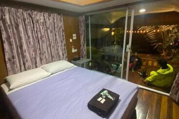 膳宿费 ท่าเเพรีสอร์ท