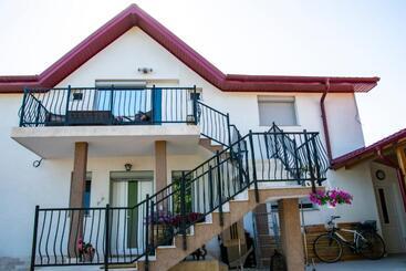 پانسیون Casa Livia