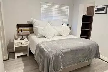 ペンション Familia