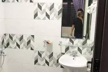 تختخواب و صبحانه Nhà Nghỉ Sao Mai