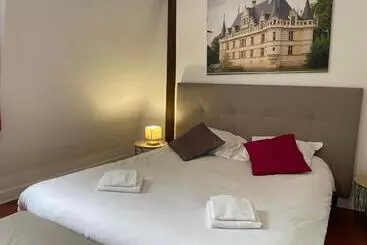 Hotelli Hôtel Les Trois Lys