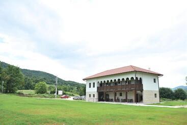 پانسیون Kod Bogdanovica