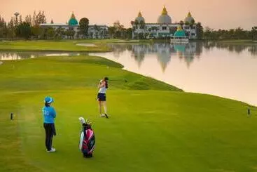 Lomakeskus Gassan Panorama Golf Club