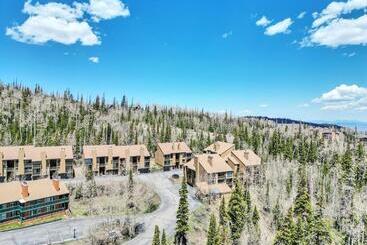 Resort The Ridges Unit #h8