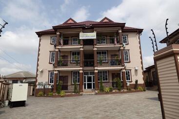 Hotel Ohemaa Akyaa Exclusive Homes