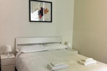 Majatalo Guest House Palazzo Carmine