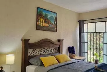 هاستل Mazaryk Bed And Breakfast