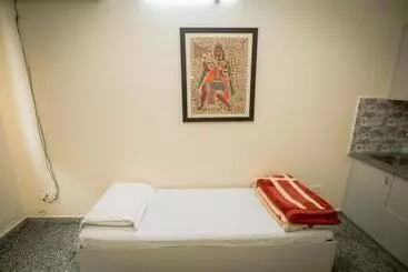 Hotel Prabhupada Ashram Iskcon