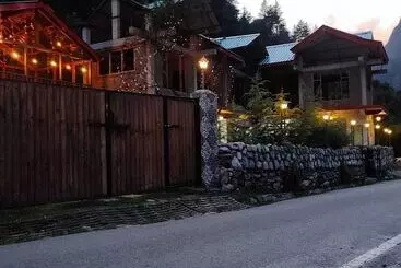 ホテル Virman Hillside Resort