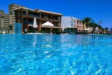 هتل آپارتمان Porto Matrouh بورتو مطروح