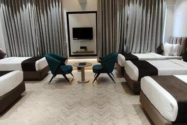 Hotel Narayani Executive