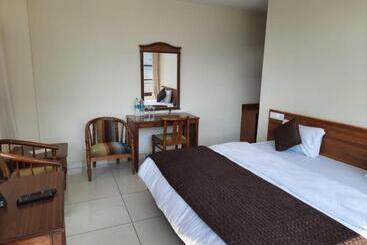 Hotel Heaven S View B&b Dharamshala