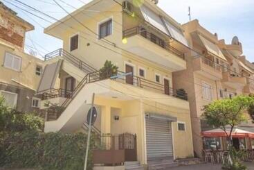 Hotel Rooms By Klajdi