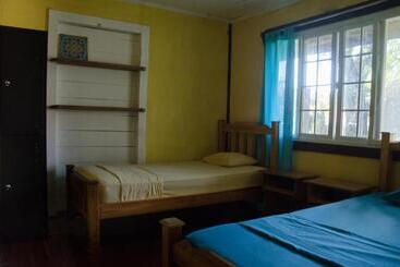 Herberge Spanish By The Sea   Bocas