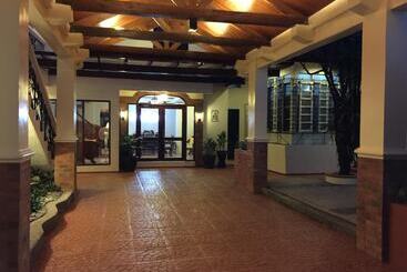 Bed and Breakfast Casa Roces