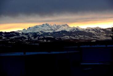 ホテル Panorama Windegg